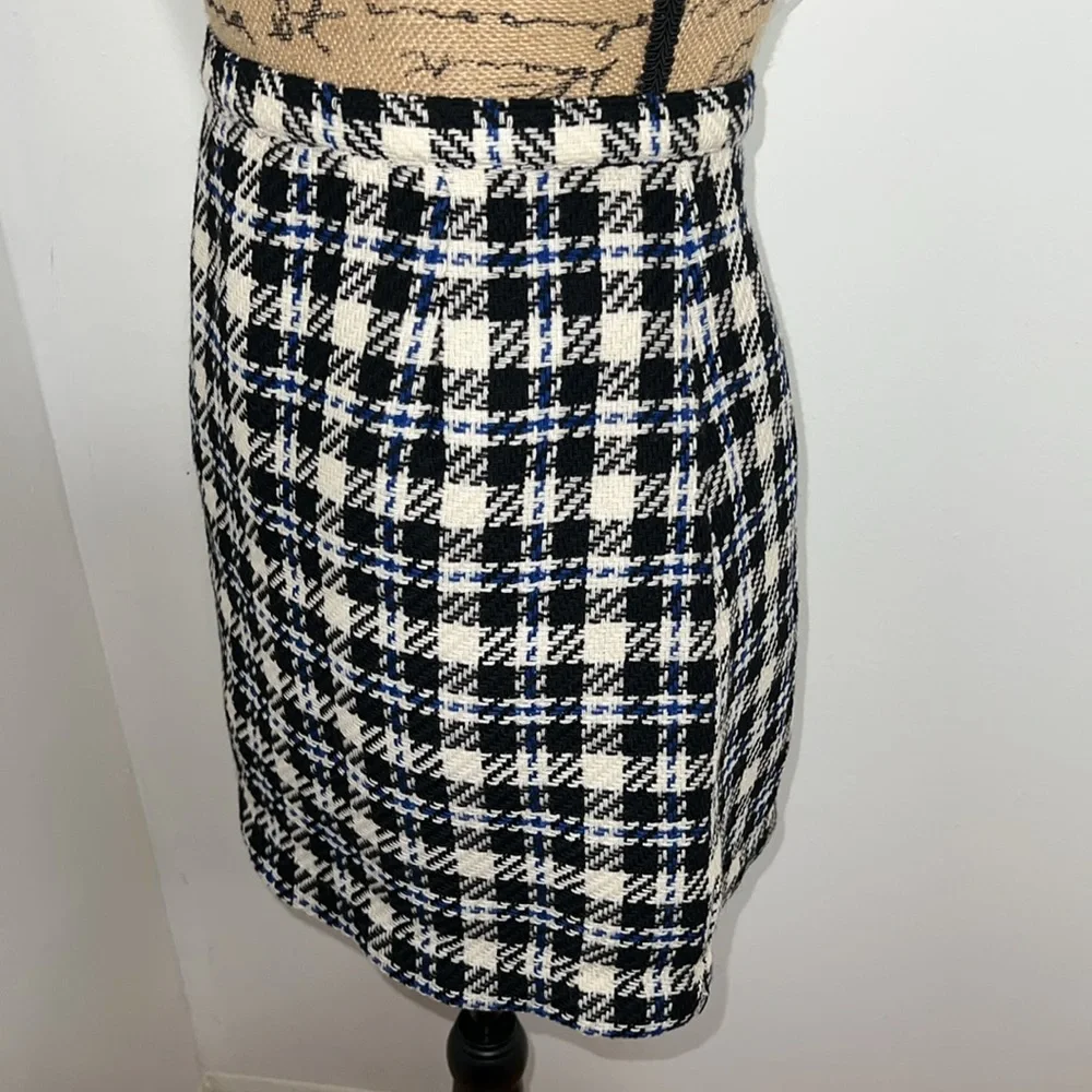 SOLD 🎄🎅🏾 - Picture 4 of 9